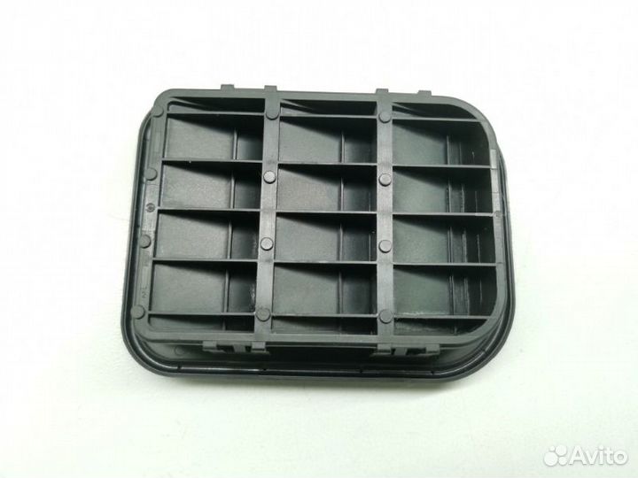 Решетка вентиляционная Skoda Fabia 6Y2 BBZ 2005