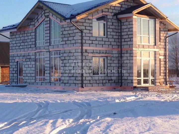 Коттедж 136 м² на участке 22,5 сот.