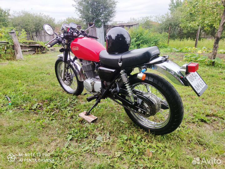 Honda CB 400SS