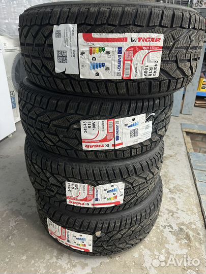 Tigar Winter 245/45 R18