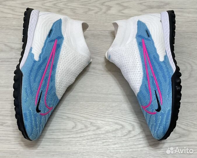 Бутсы футбольные сороконожки nike phantom