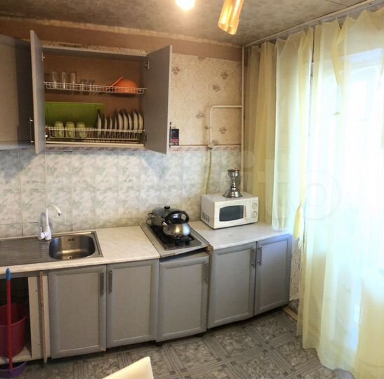 2-к. квартира, 60 м², 3/5 эт.