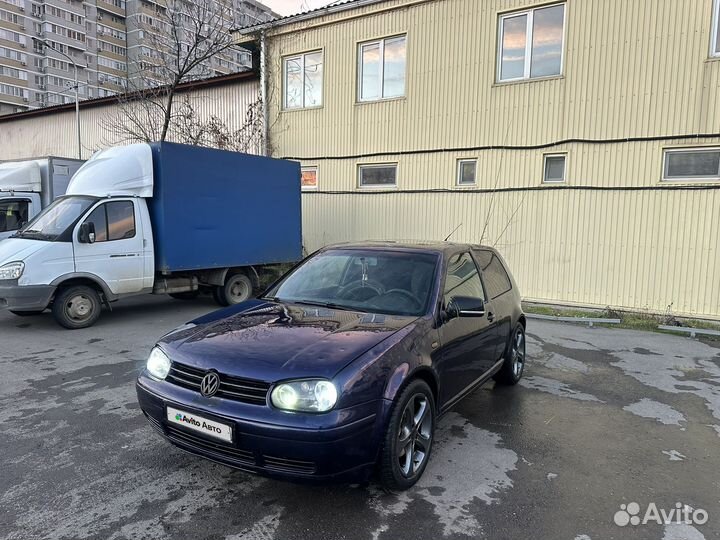 Volkswagen Golf 1.4 МТ, 1998, 199 000 км