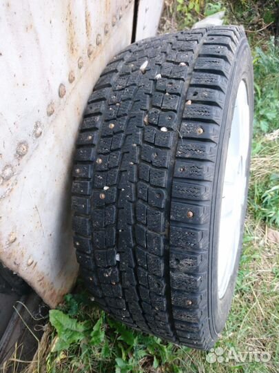 Dunlop SP LT Winter 205/55 R16