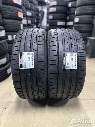 Hankook Ventus S1 Evo3 SUV K127A 255/40 R21 и 285/35 R21 105Y