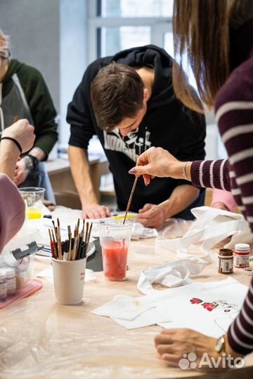 Выездной Мастер-класс по росписи футболки шоппера