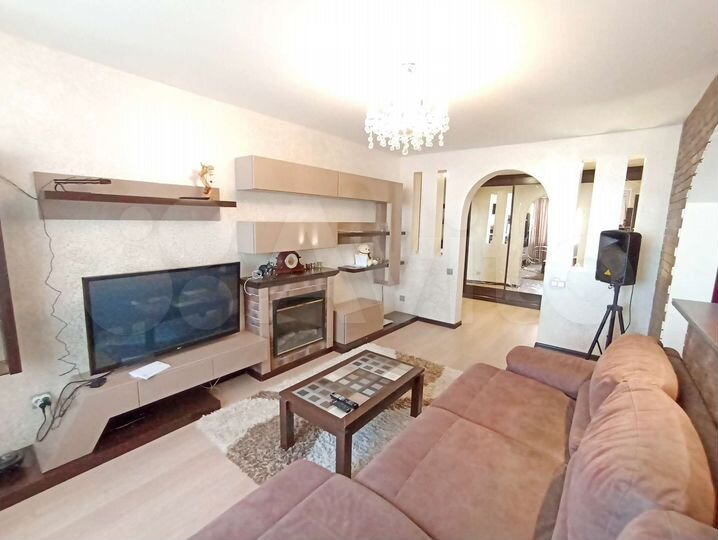 3-к. квартира, 83,5 м², 17/22 эт.