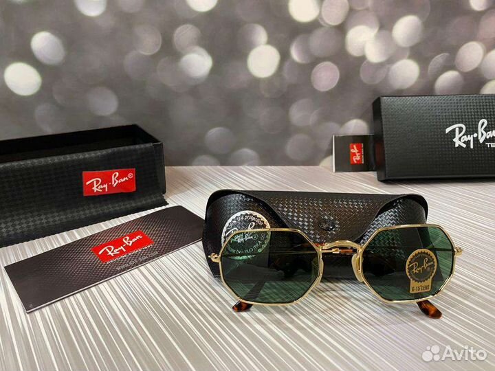 Очки ray ban с чехлом