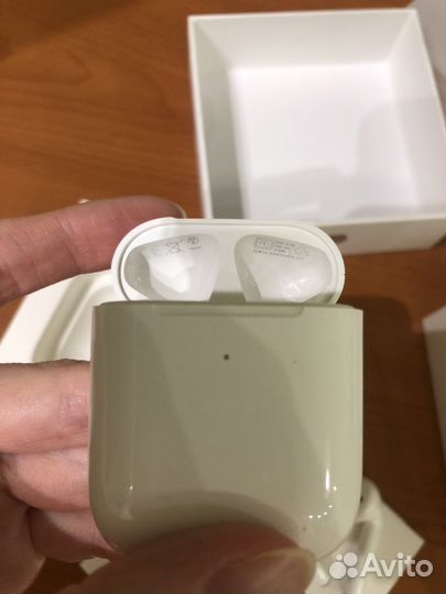 Airpods/беспроводные наушники