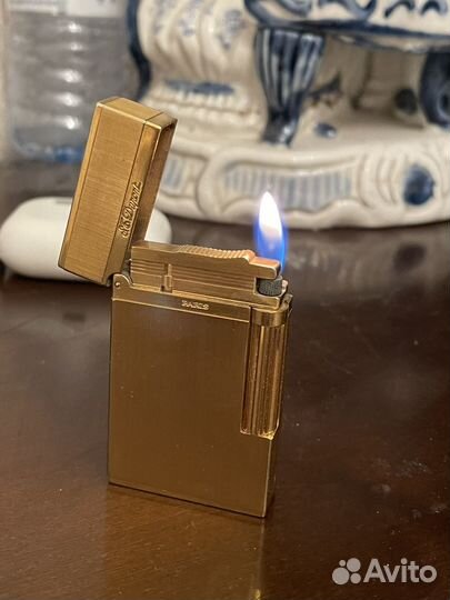 Зажигалка s t dupont оригинал
