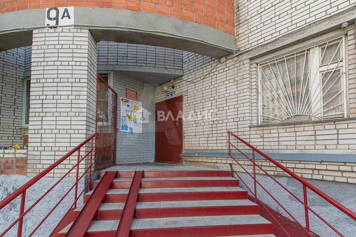 4-к. квартира, 134 м², 2/9 эт.