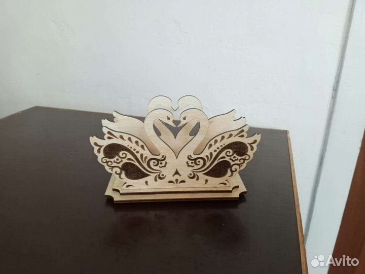 Лазерная резка фанеры