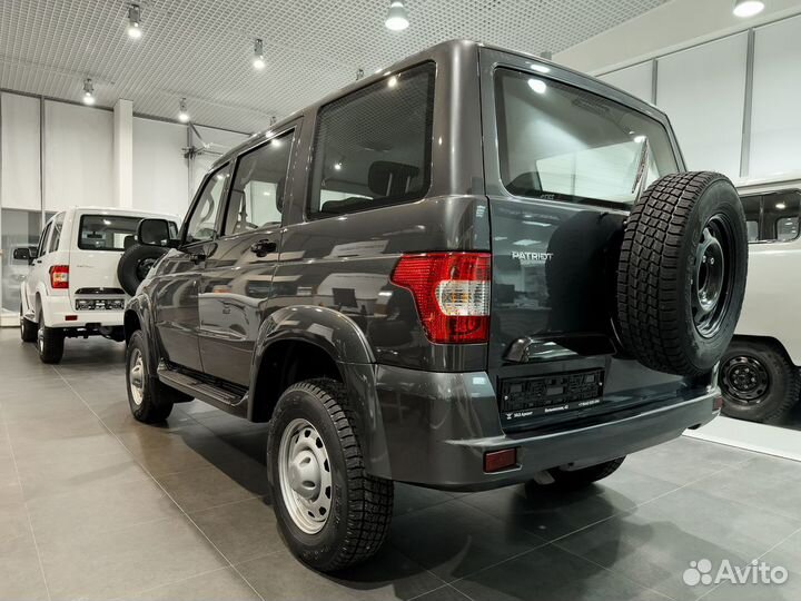 УАЗ Patriot 2.7 МТ, 2025