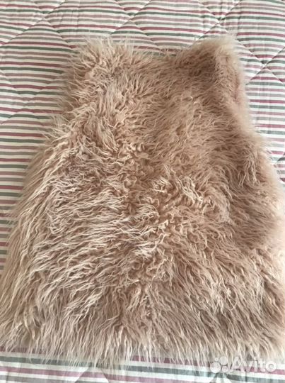 Жилет Zara меховой для девочки