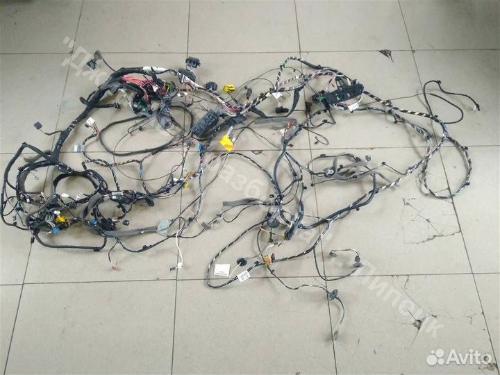 Проводка салонная 1.6 k4m МКПП Fluence седан