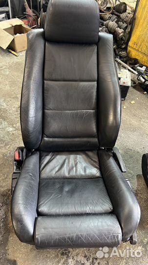 Сиденья моторспорт бмв е34