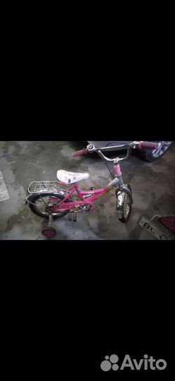 Четырехколесный велосипед