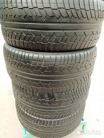 Achilles Desert Hawk UHP 275/45 R20 110