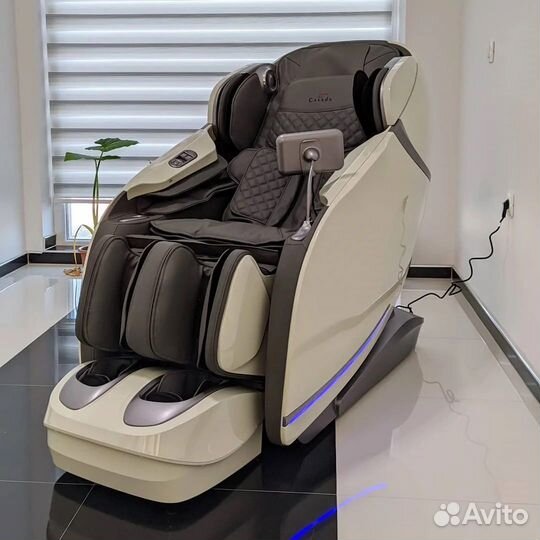Массажное кресло Casada Skyliner 2