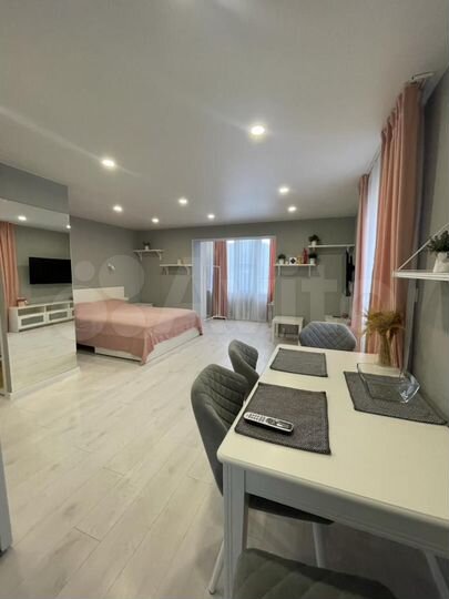 Квартира-студия, 40 м², 4/4 эт.
