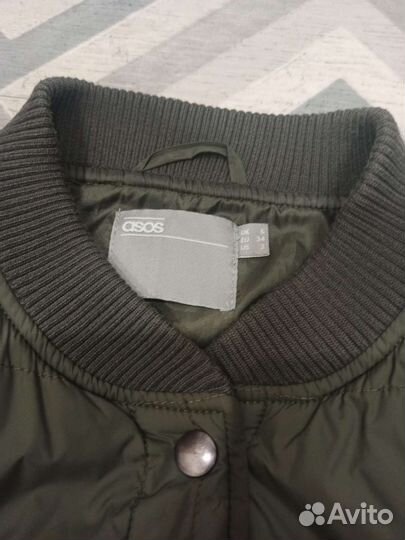 Куртка ASOS 42