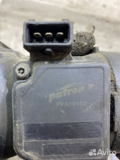 Расходомер воздуха (массметр) Audi A6