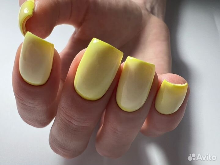 Маникюр педикюр