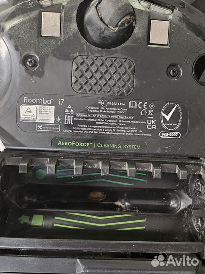 Робот пылесос irobot roomba i7