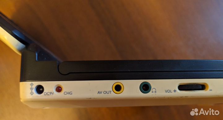 Портативный dvd плеер Philips