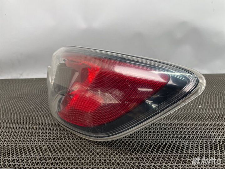 Задний правый фонарь Mazda 3 Bl Седан
