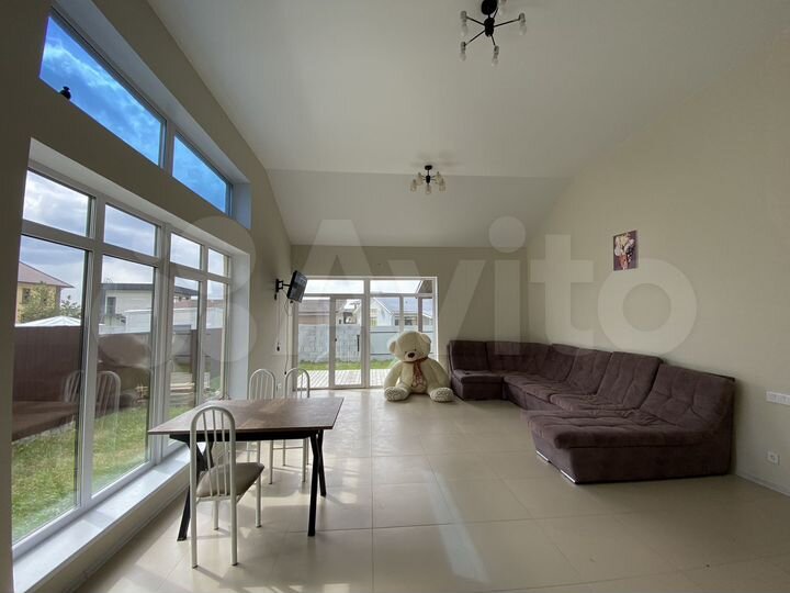 Дом 146,1 м² на участке 7,7 сот.