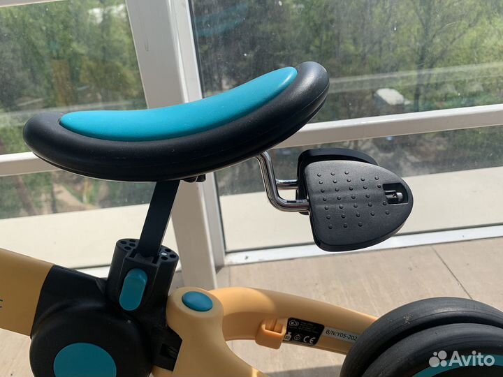 Велосипед беговел 4 в 1