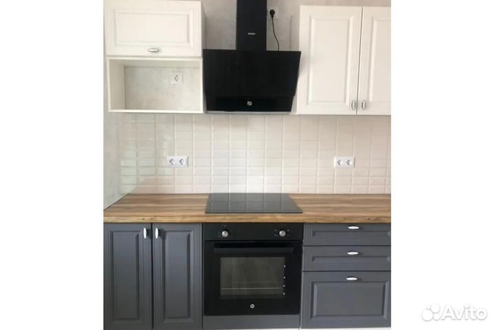 Кухонный гарнитур. Цена за весь