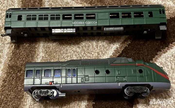 Железная дорога игра на батарейках в коробке