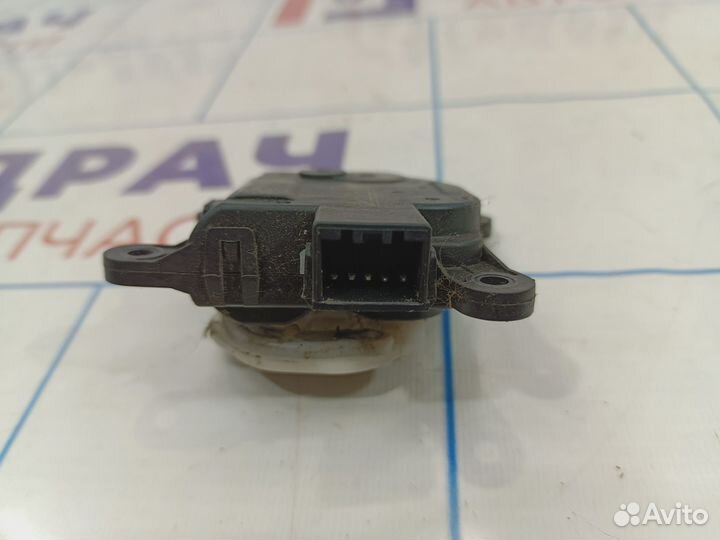 Моторчик заслонки отопителя Kia Cerato (TD) 97162