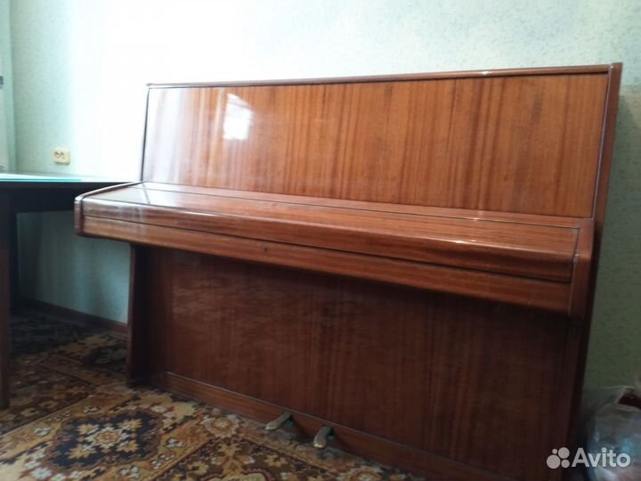 Немецкое пианино fuchs & mohr