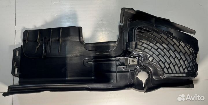 Воздуховод радиатора BMW E60