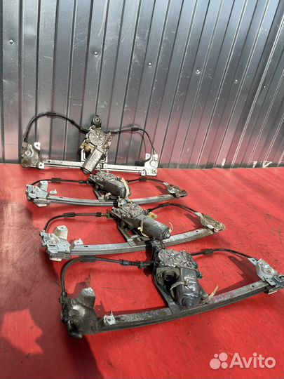 Стеклоподъемник передний задний Мерседес w140