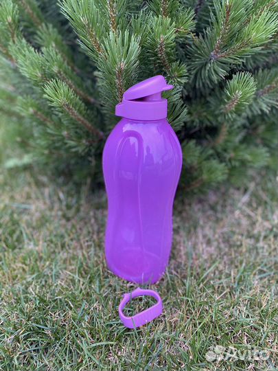 Бутылка 2 л с ручкой Tupperware