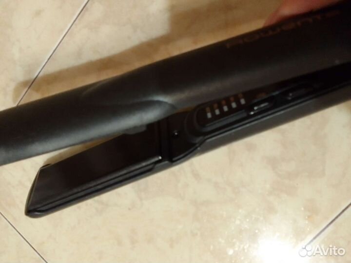 Выпрямитель для волос Rowenta SF8220F0