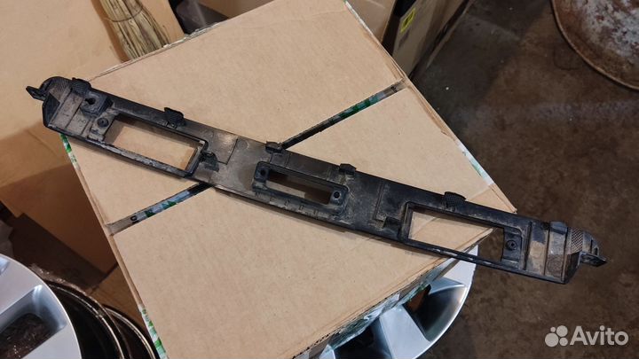 Молдинг багажной двери KIA ceed CD SW 3 поколения