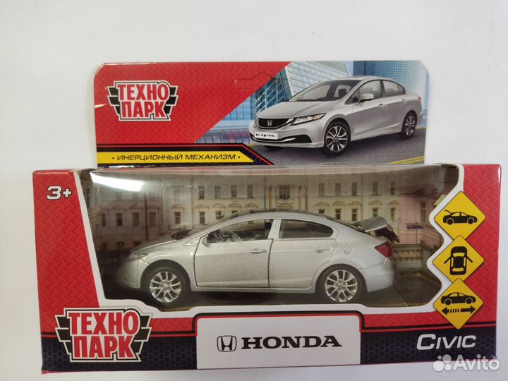 Коллекционная модель автомобиля