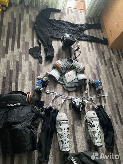 Взрослая форма хоккейная