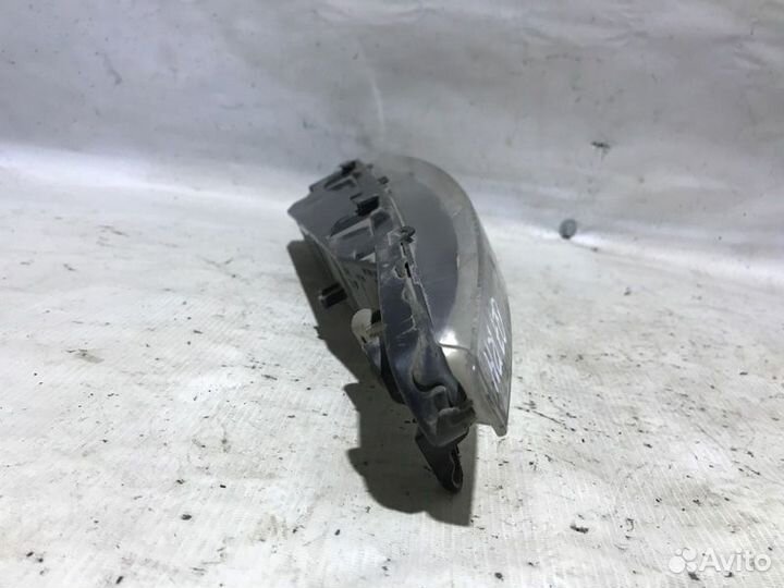 Повторитель в бампер правый Audi Q7 4L