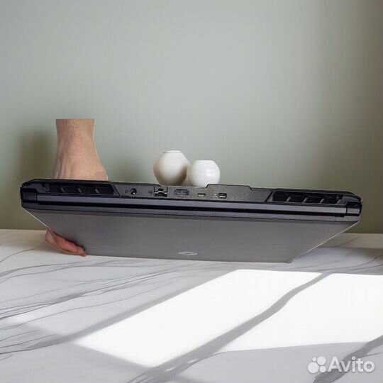 Продаю игровой ноутбук Mechrevo Jiaolong 16k