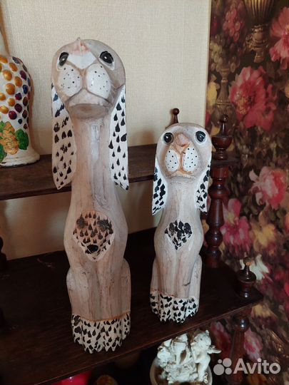 Фигурка собаки деревянные