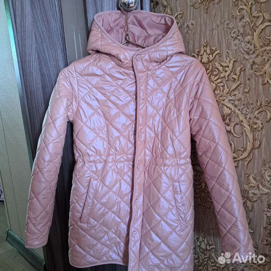 Весеннее пальто для девочки Футурино 152. Торг