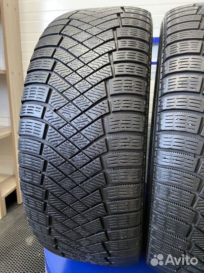 Pirelli Ice Zero FR 255/55 R19 111H