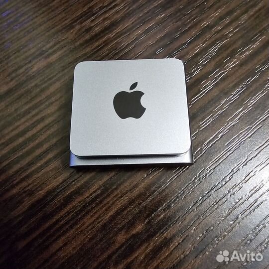 Плеер Apple iPod shuffle 4-го поколения