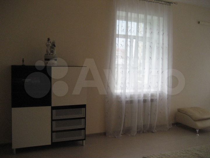 3-к. квартира, 140 м², 6/11 эт.